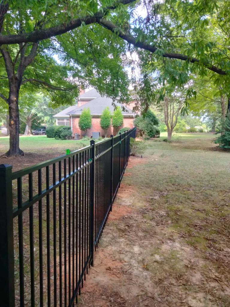 4ft Aluminum security fence