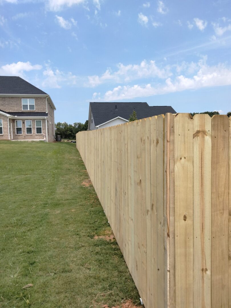 6ft dog ear privacy fence
